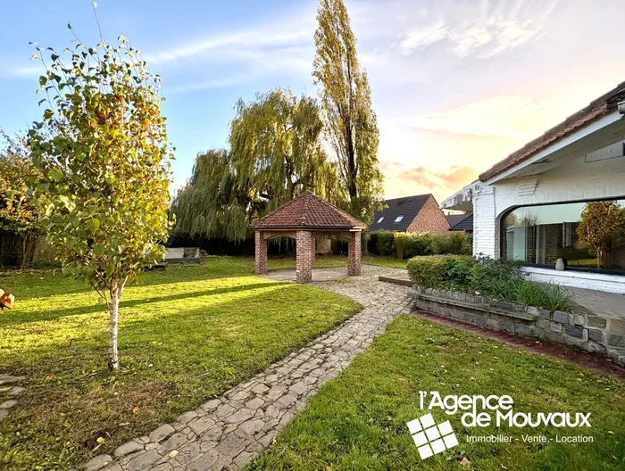 photo Maison en maison sur Neuville-en-Ferrain